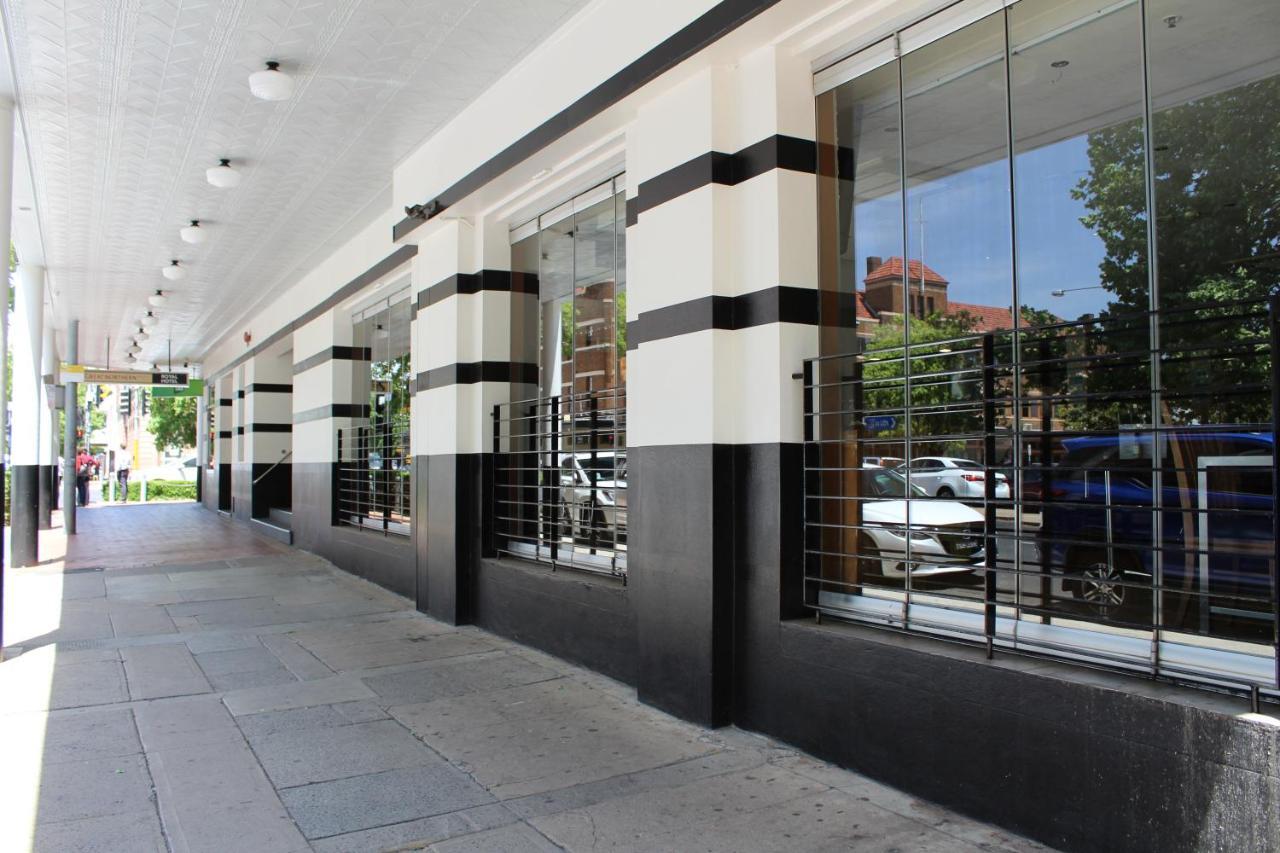 Royal Hotel 오렌지 외부 사진